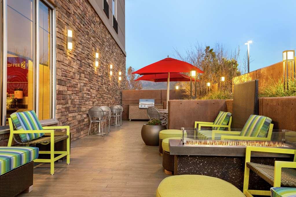 Home2 Suites By Hilton Albuquerque Downtown/University Exterior foto